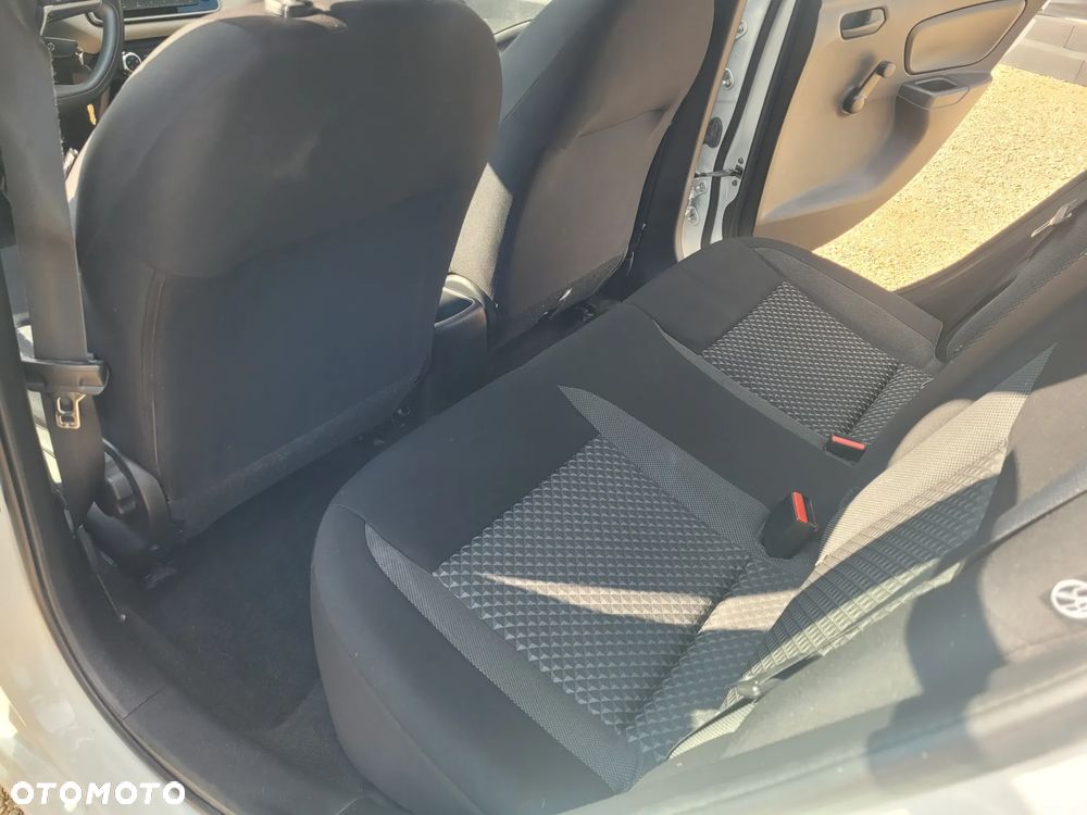 Nissan Micra - 14
