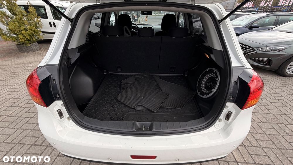 Mitsubishi ASX 1.6 2WD Plus - 19