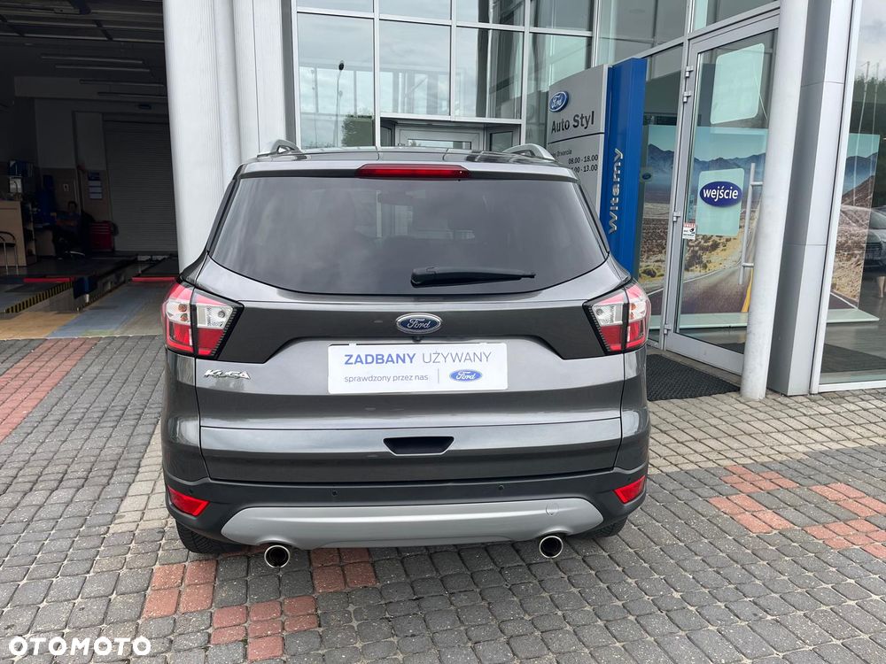 Ford Kuga 2.0 TDCi 2x4 Titanium - 5