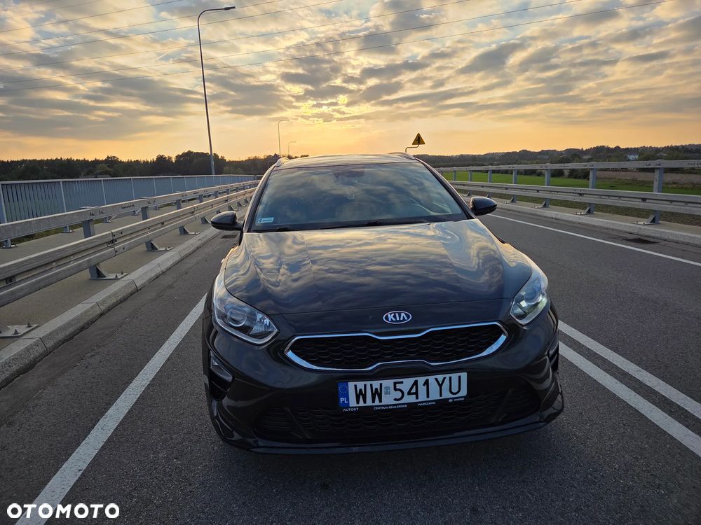 Kia Ceed 2019 photo 2