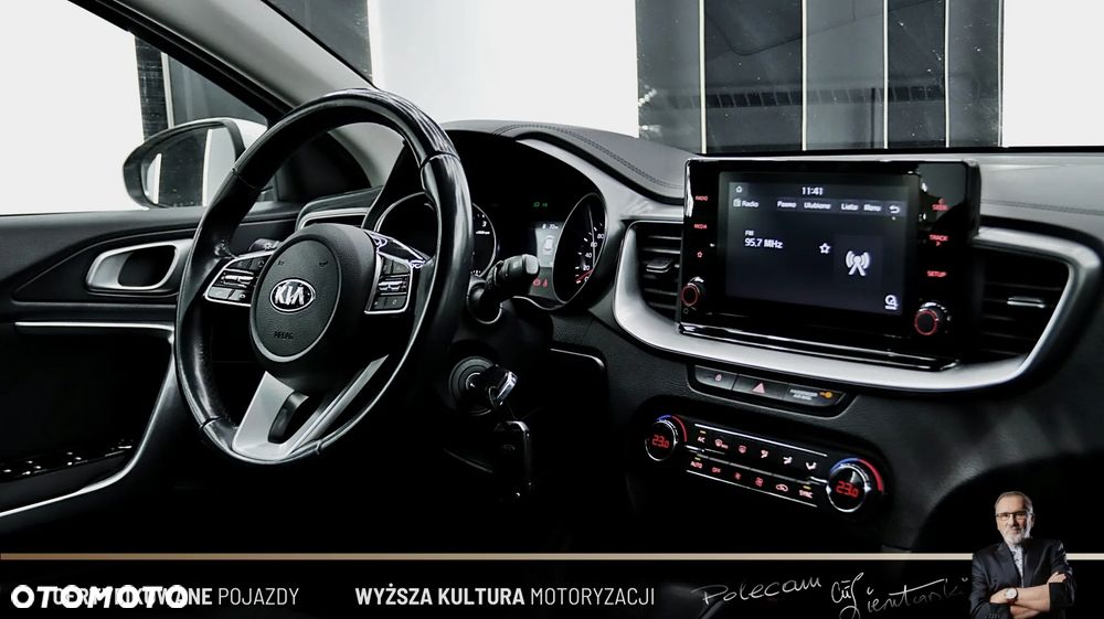 Kia Ceed 1.6 CRDi SCR M DCT - 19