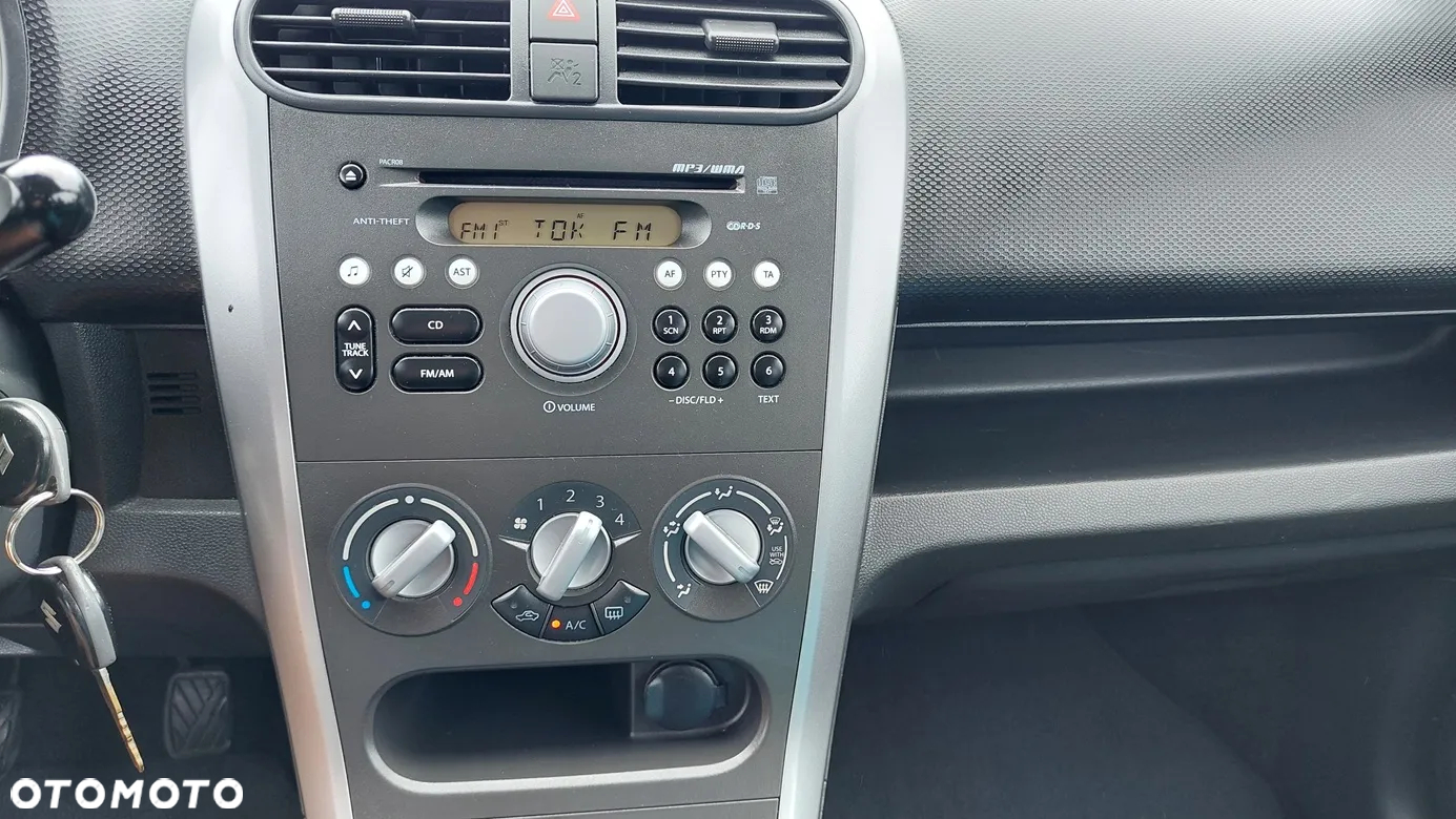 Suzuki Splash - 10