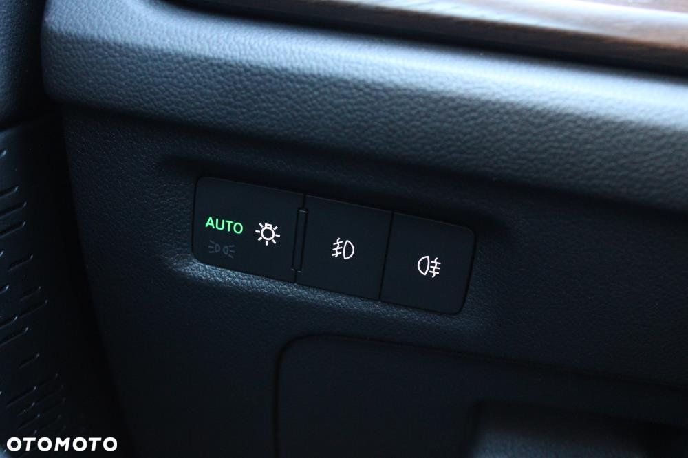 Skoda Octavia - 16