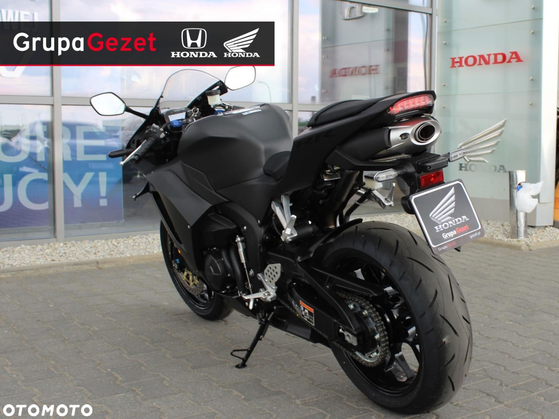Honda CBR - 7