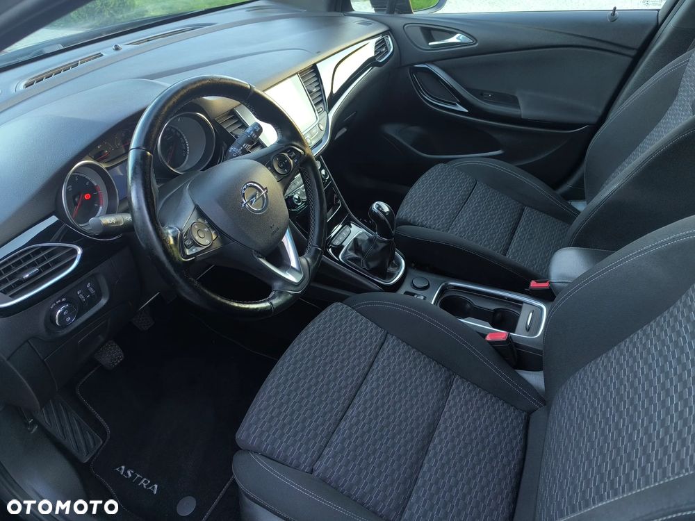 Opel Astra 1.4 Turbo Dynamic - 19