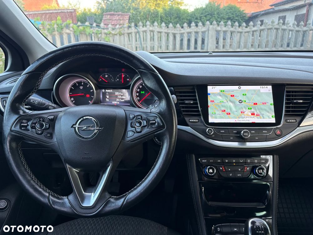 Opel Astra 1.4 Turbo Business - 12