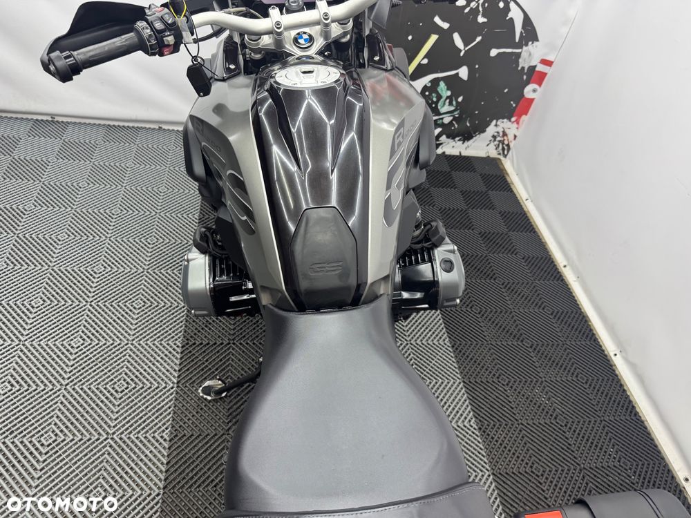 BMW R - 25