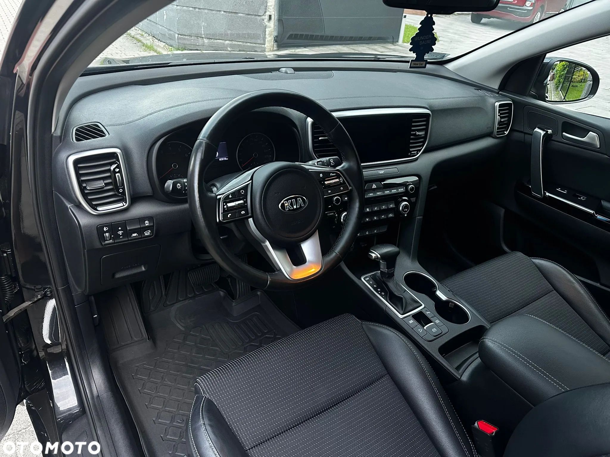 Kia Sportage 1.6 T-GDI L Business Line 2WD DCT - 1