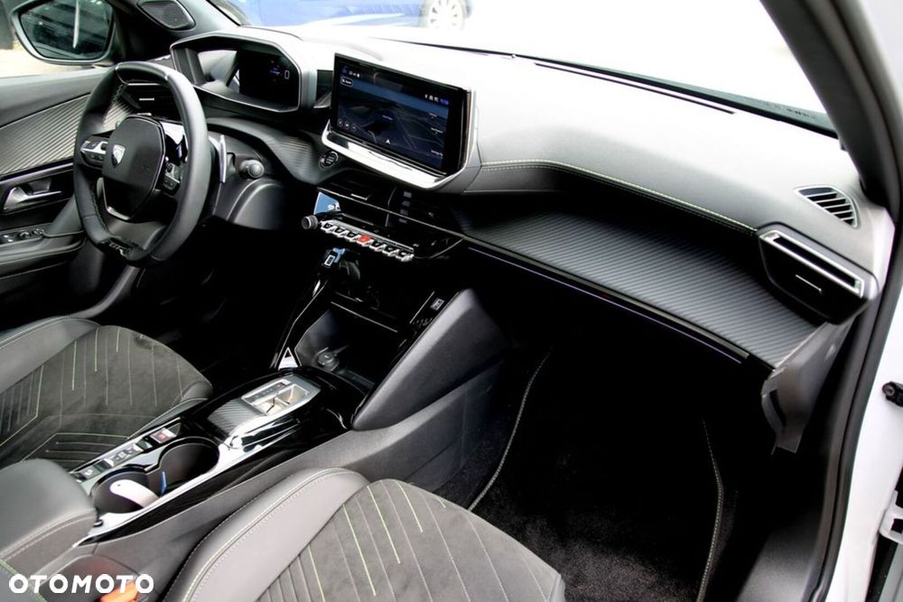 Peugeot 2008 - 22