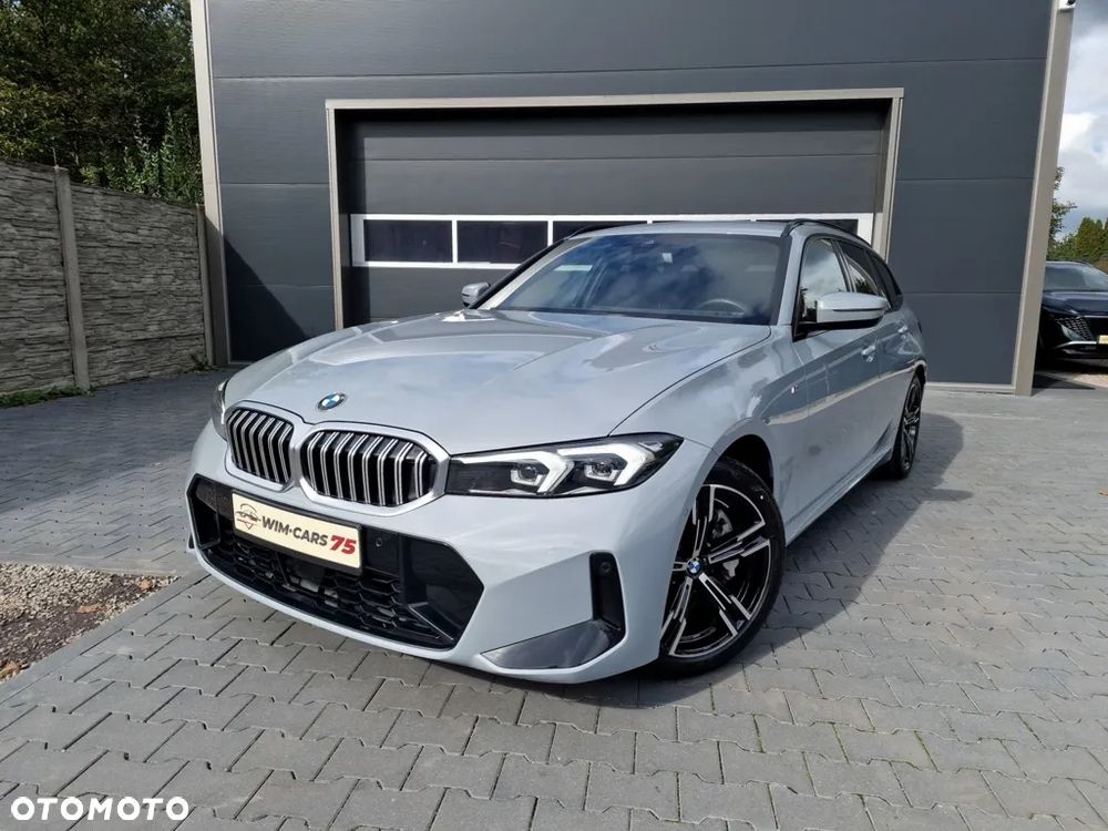 BMW Seria 3 330i xDrive M Sport - 4