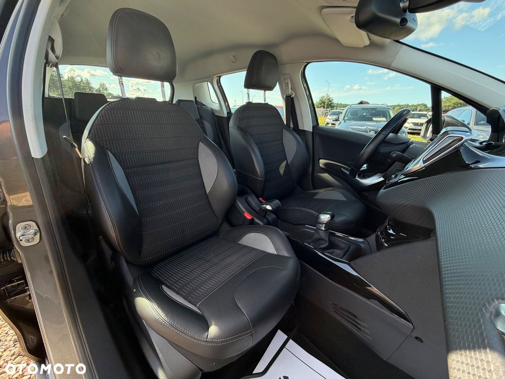 Peugeot 2008 PureTech 110 Stop&Start Allure - 21
