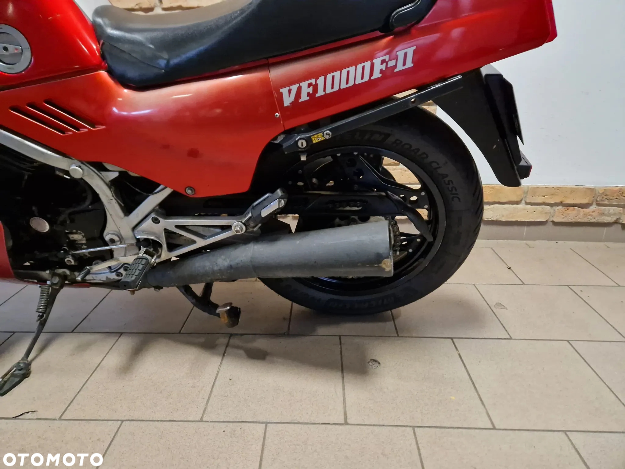 Honda VF - 9