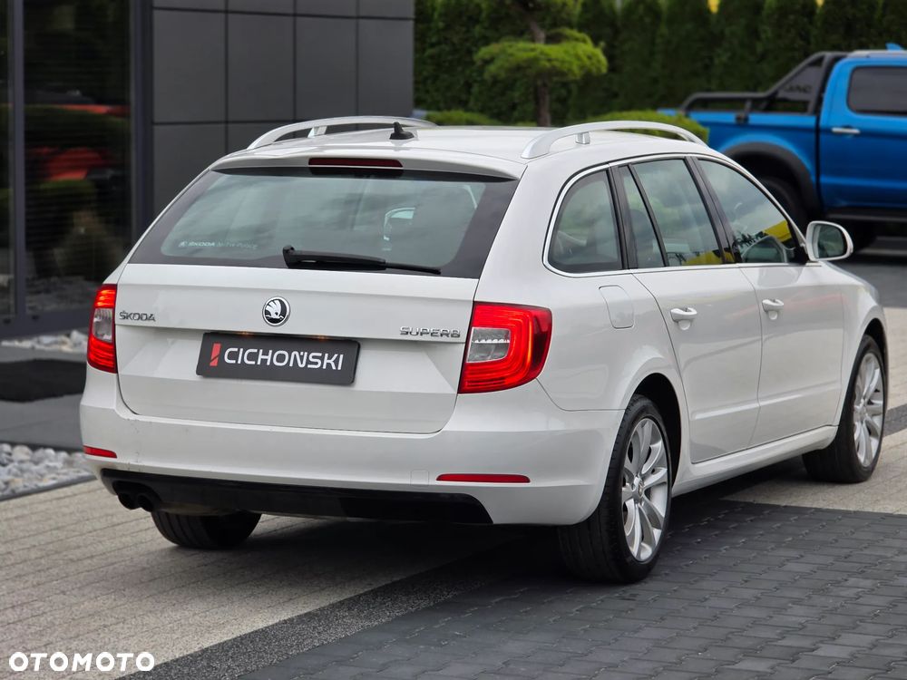 Skoda Superb 1.8 TSI Style - 11