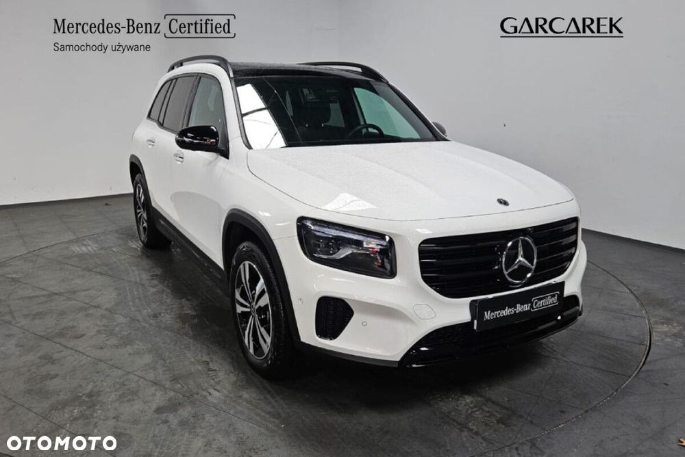 Mercedes-Benz GLB - 4