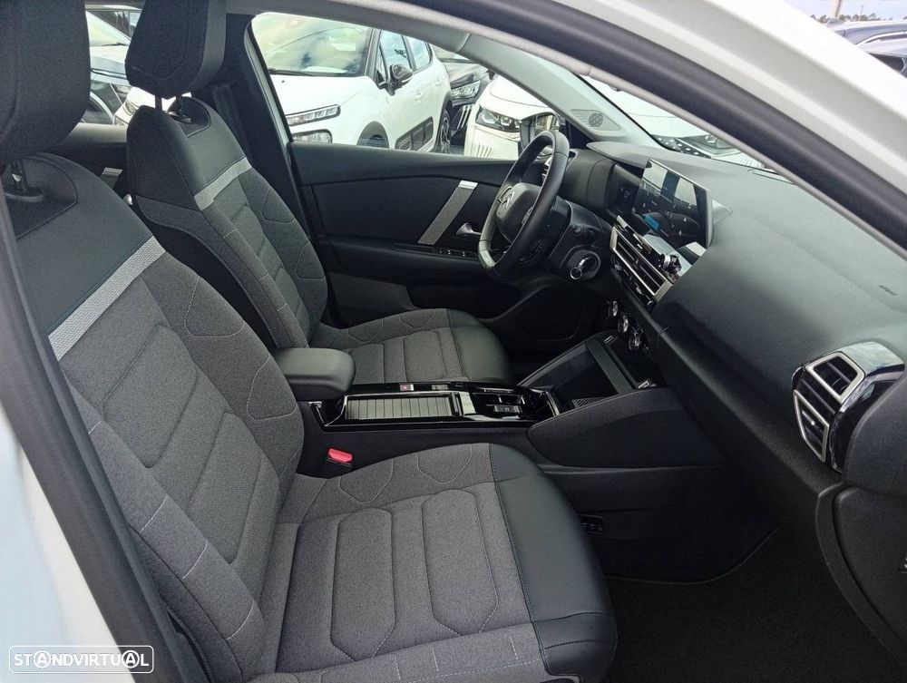 Citroën e-C4 50 kWh Autonomia Conforto You - 27