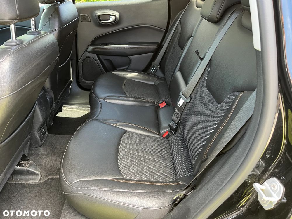 Jeep Compass 1.4 MultiAir Limited - 17