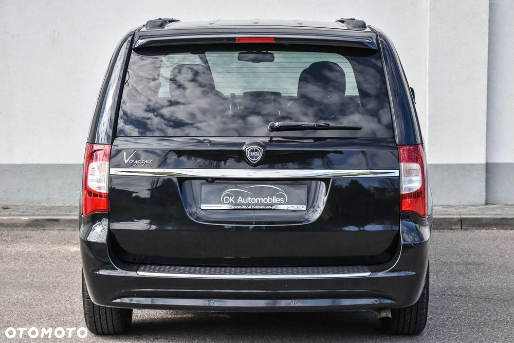 Lancia Voyager 2.8CRD Platinum - 6
