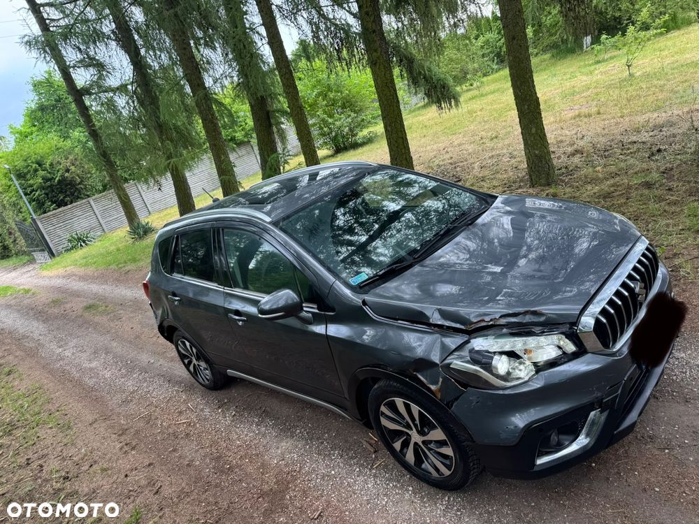 Suzuki SX4 S-Cross 1.4 T Premium 4WD - 6