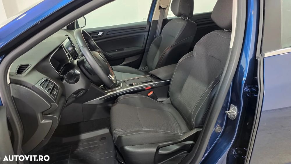 Renault Megane TCe 140 GPF Techno - 5