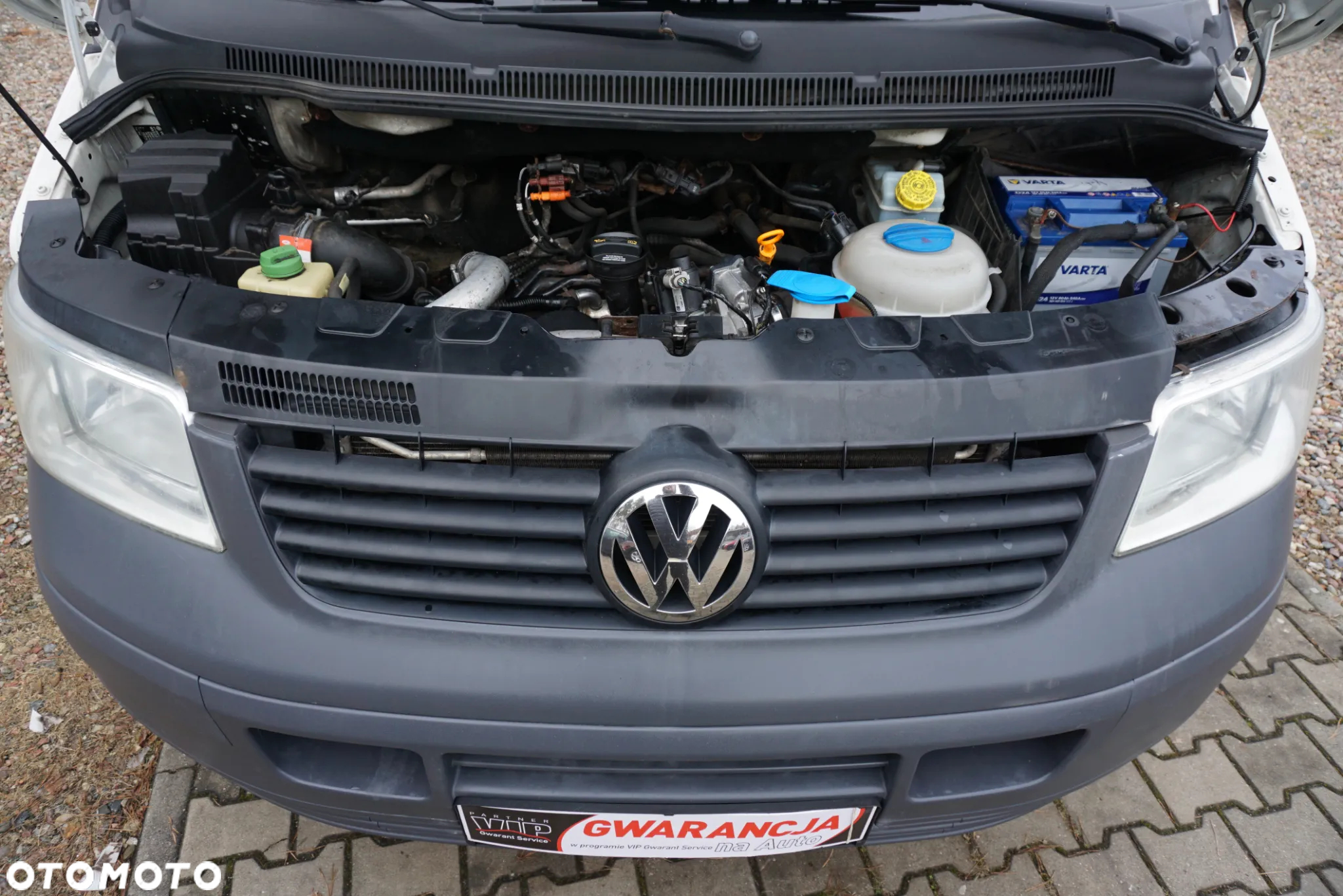 Volkswagen Transporter Caravelle Kurz DPF Comfortline - 16