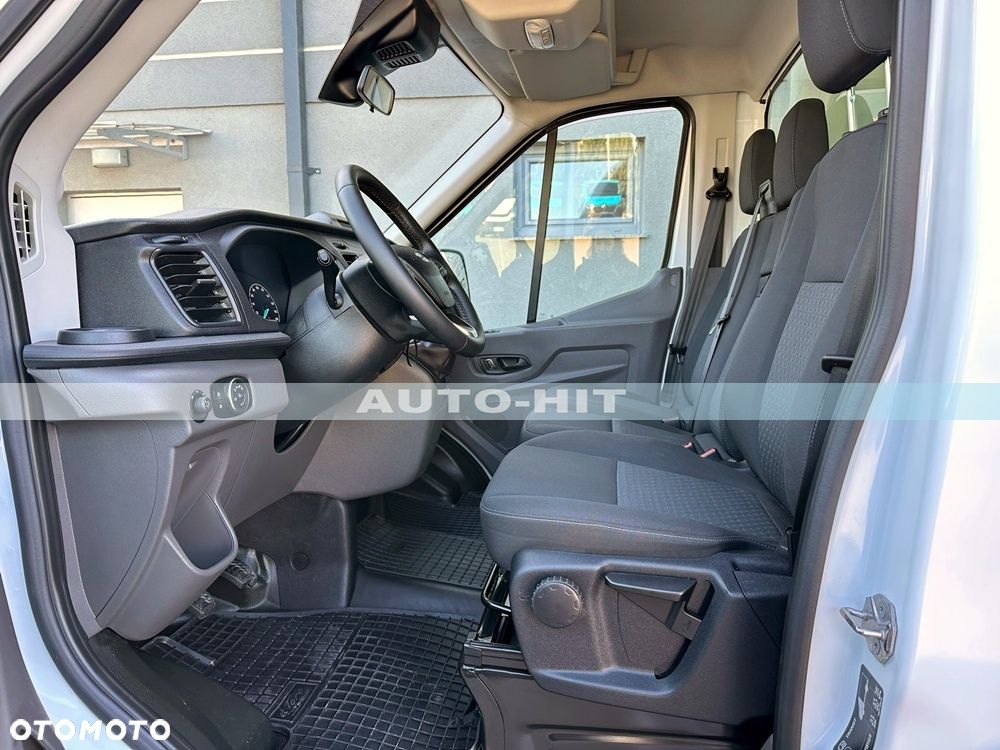 Ford Transit - 8