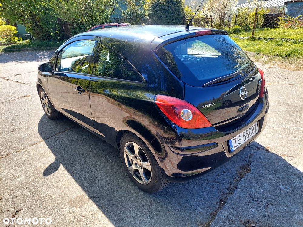 Opel Corsa - 12