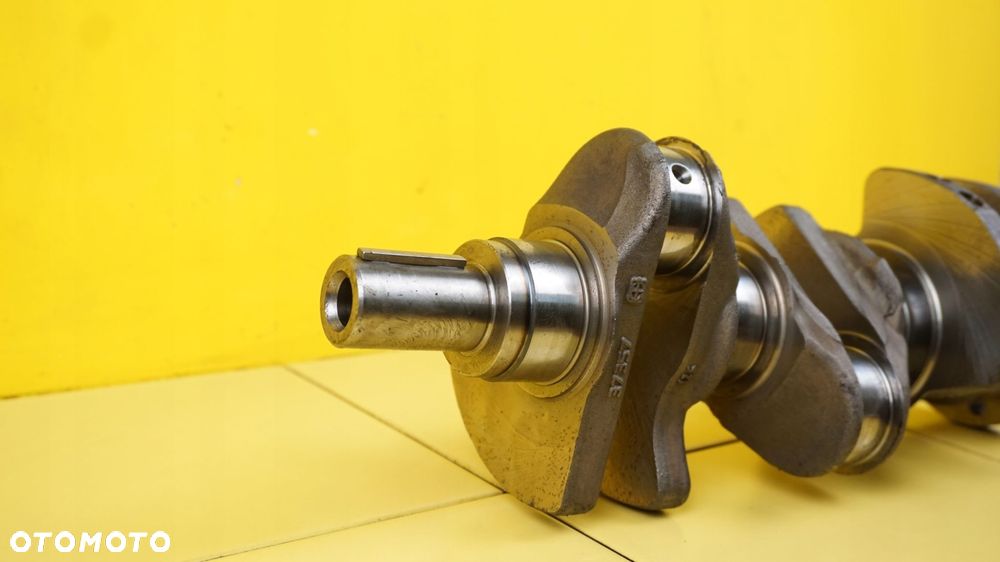 CORSA E ADAM 1.0 TURBO 17r 116KM B10XFT wal korbowy nominalny 37357 - 2