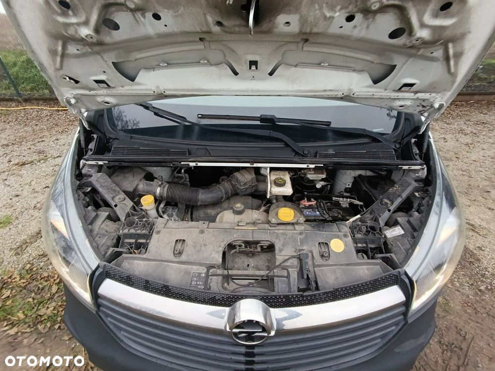 Opel Vivaro - 27