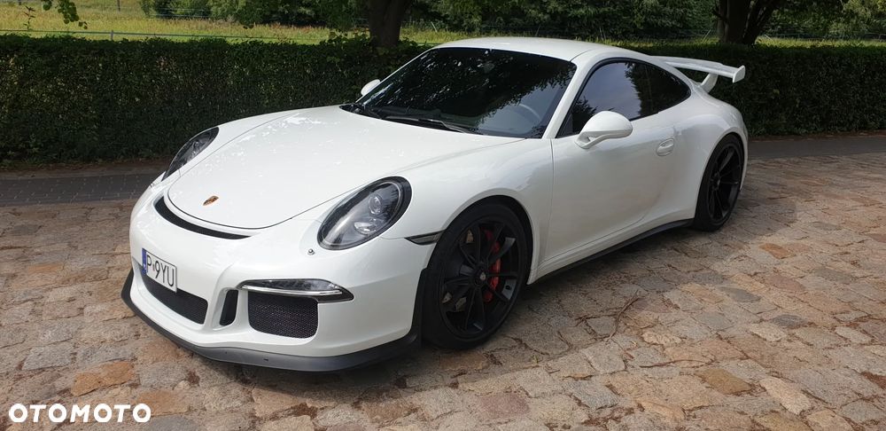 Porsche 911 GT3 - 1
