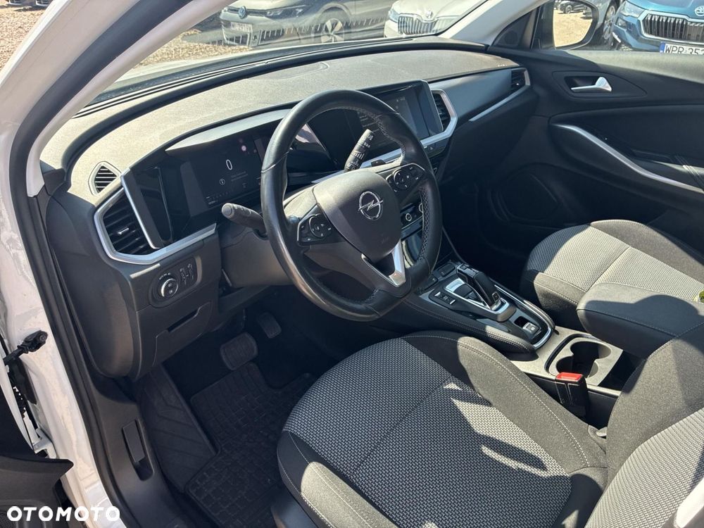 Opel Grandland X - 10