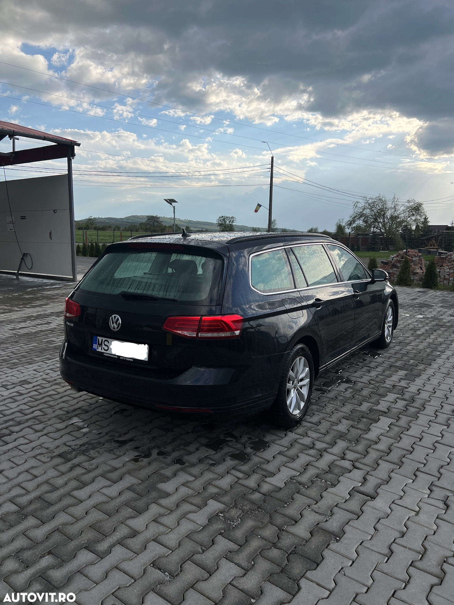 Volkswagen Passat Variant 2.0 TDI DSG Highline - 5