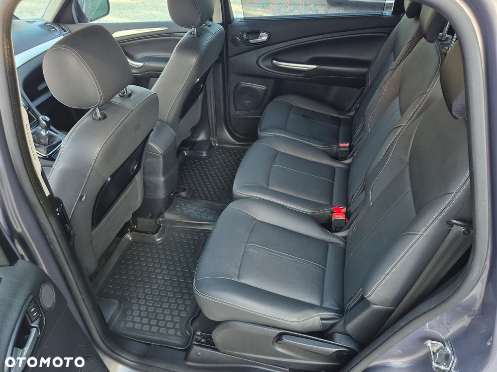 Ford S-Max 2.0 TDCi Titanium - 23