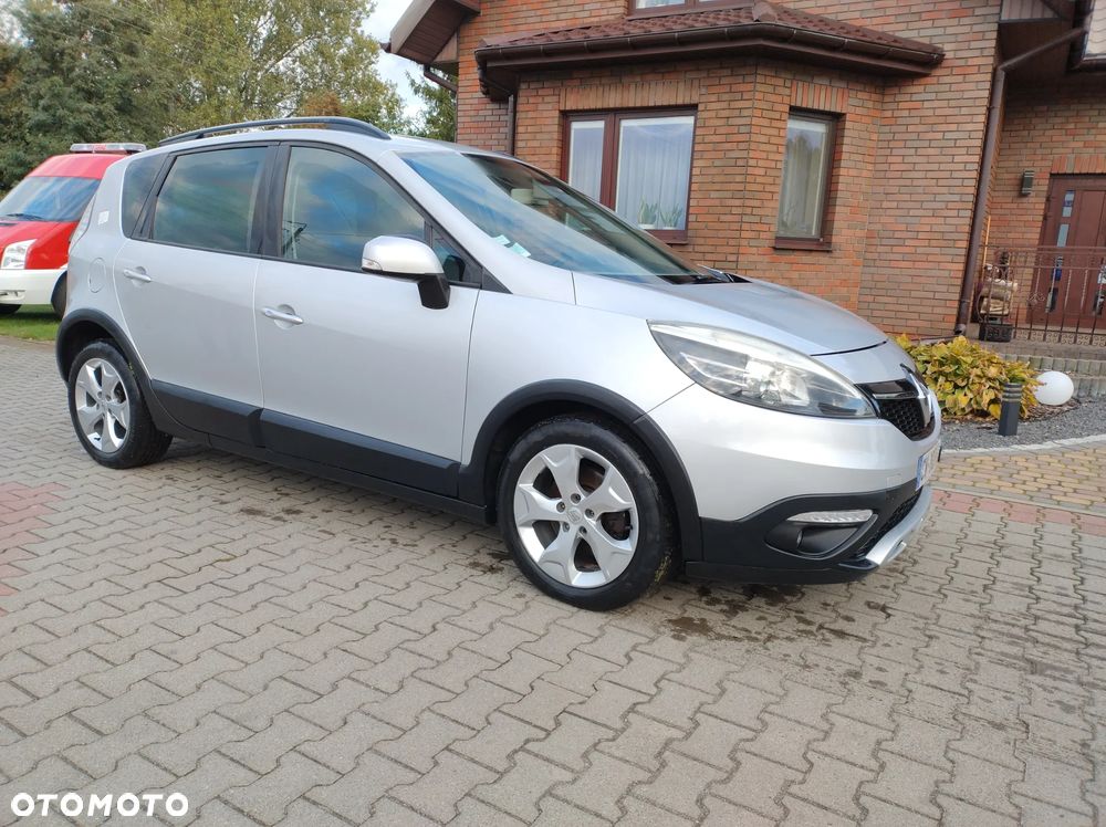 Renault Scenic ENERGY dCi 130 Euro 6 S&S Xmod Bose Edition - 8