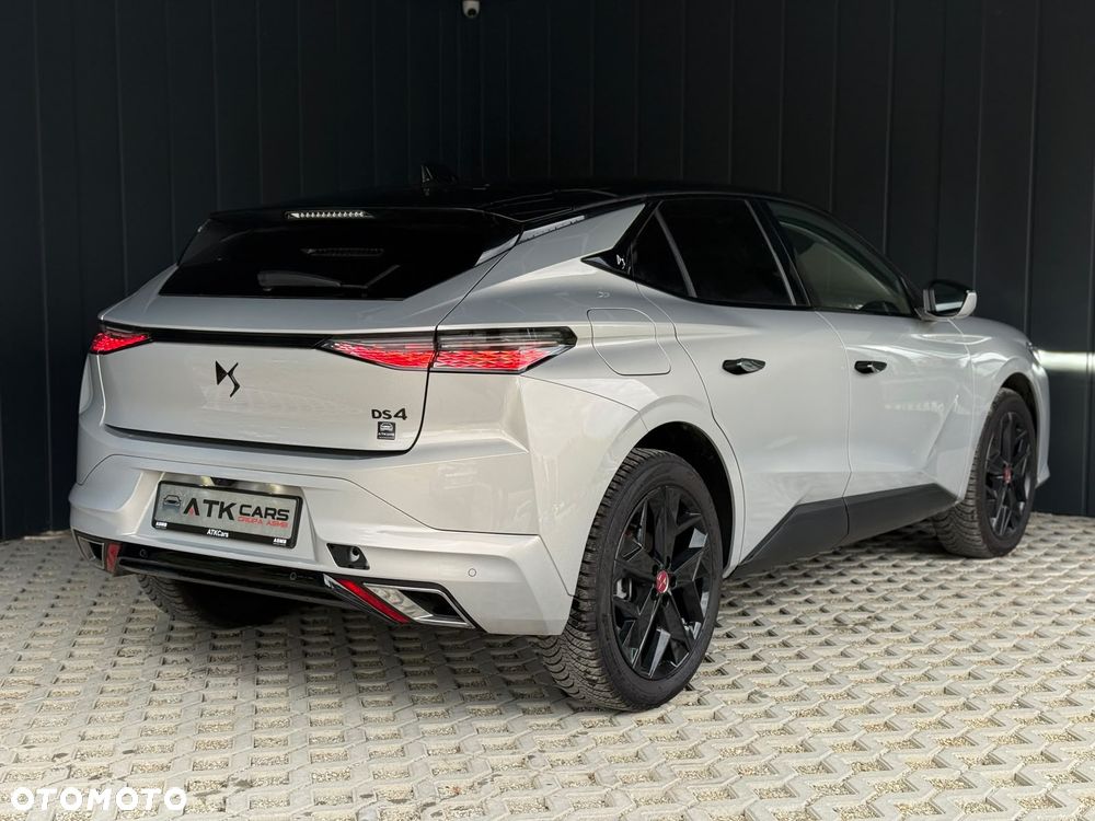 DS Automobiles DS 4 1.2 PureTech Performance Line + - 7