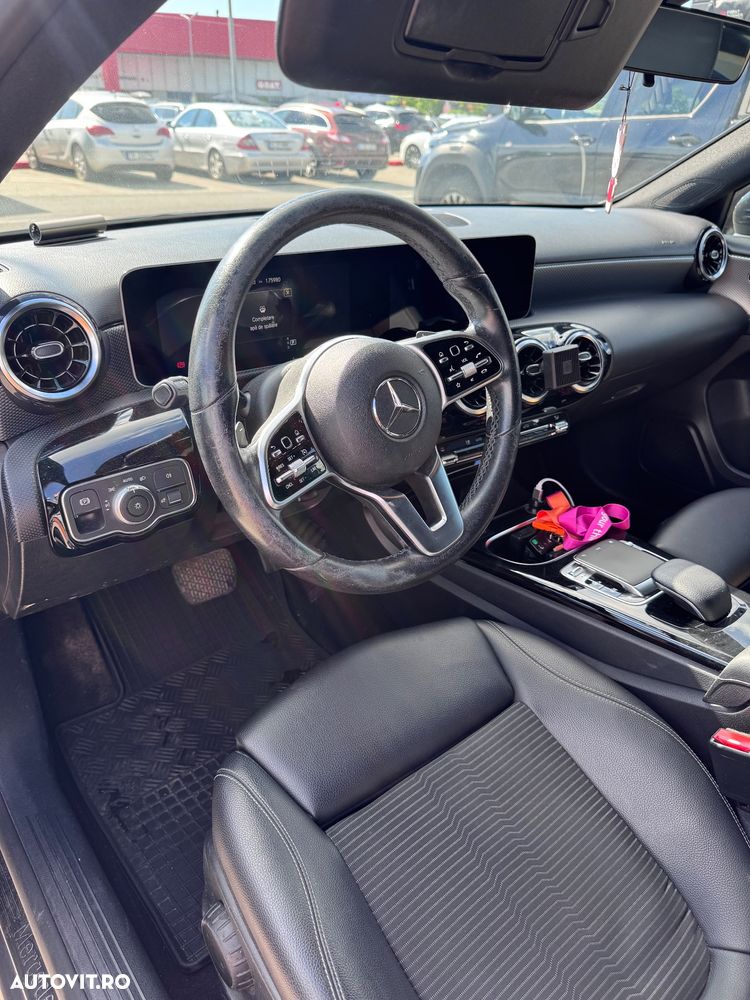 Mercedes-Benz A 180 d Sedan Aut. - 7