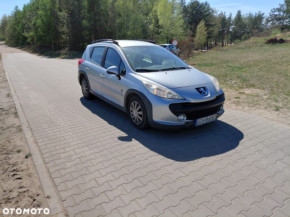Peugeot 207 1.4 Trendy - 8