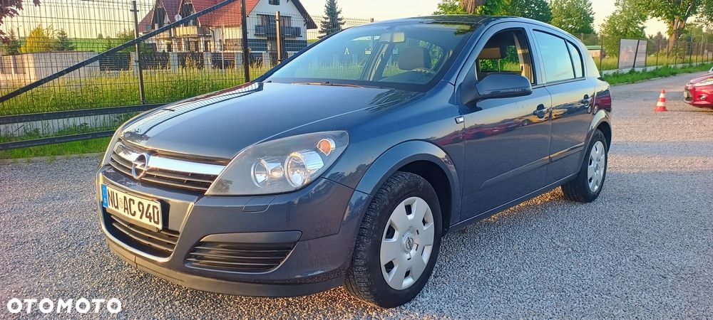 Opel Astra 1.4 Club - 12