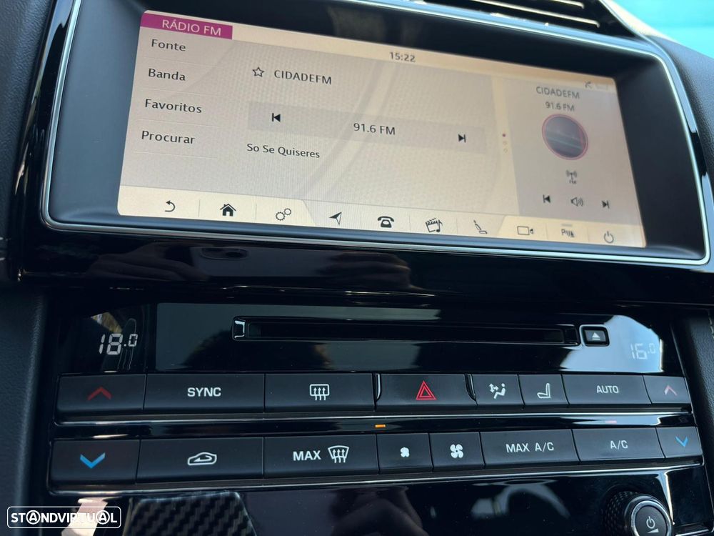 Jaguar F-Pace - 17