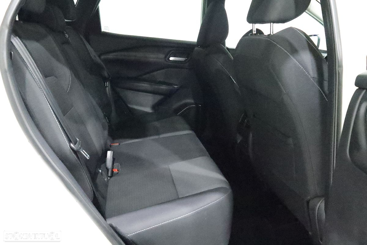 Nissan Qashqai 1.3 DIG-T N-Connecta - 17