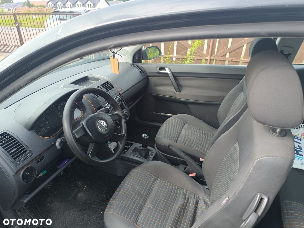 Volkswagen Polo - 6