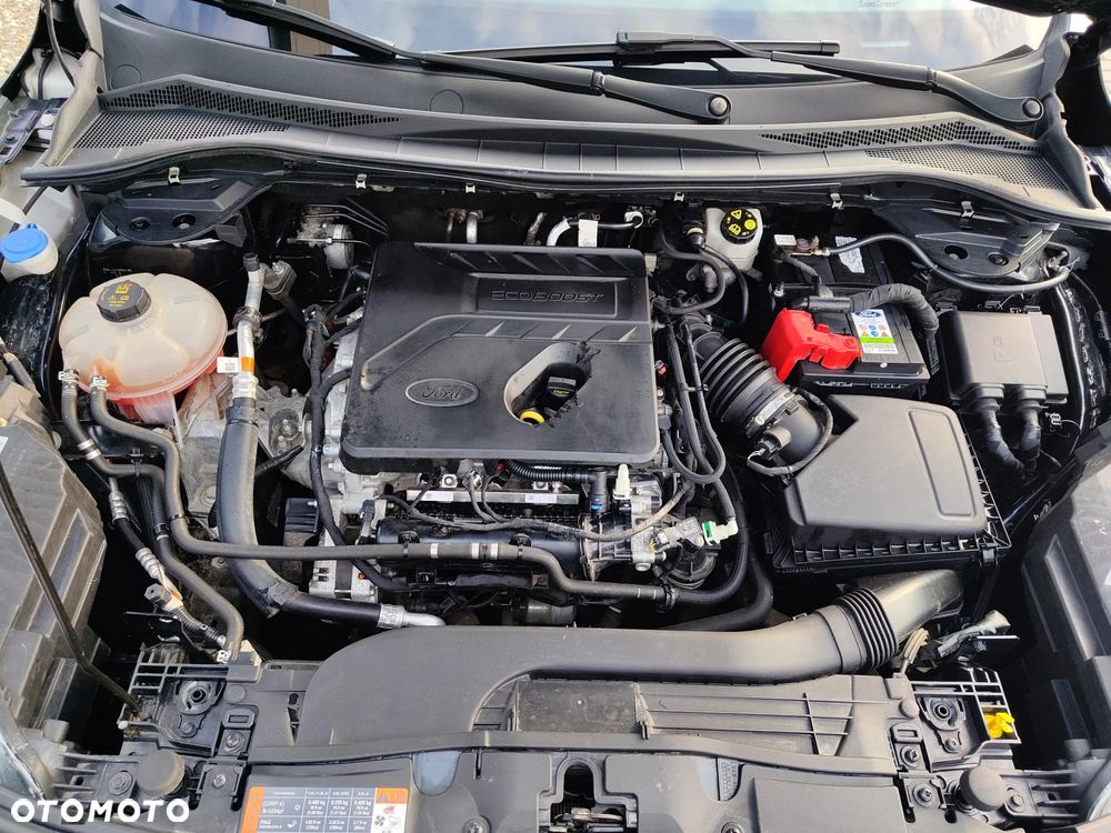 Ford Kuga 1.5 EcoBoost FWD ST-Line ASS MMT6 - 32