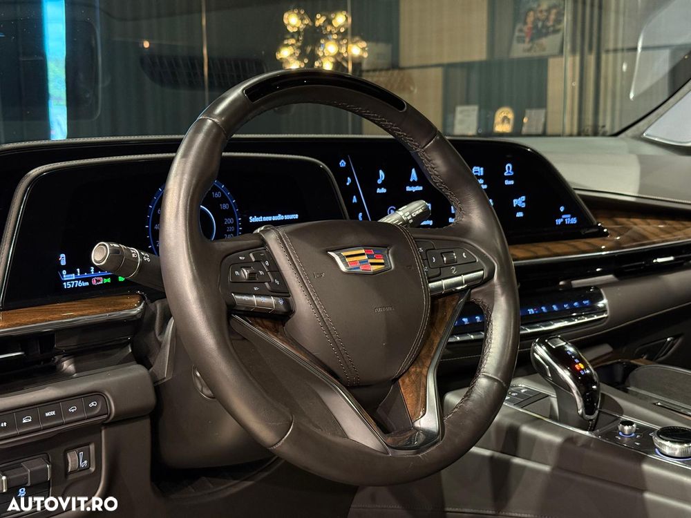 Cadillac Escalade 6.2 V8 ESV Platinum - 18