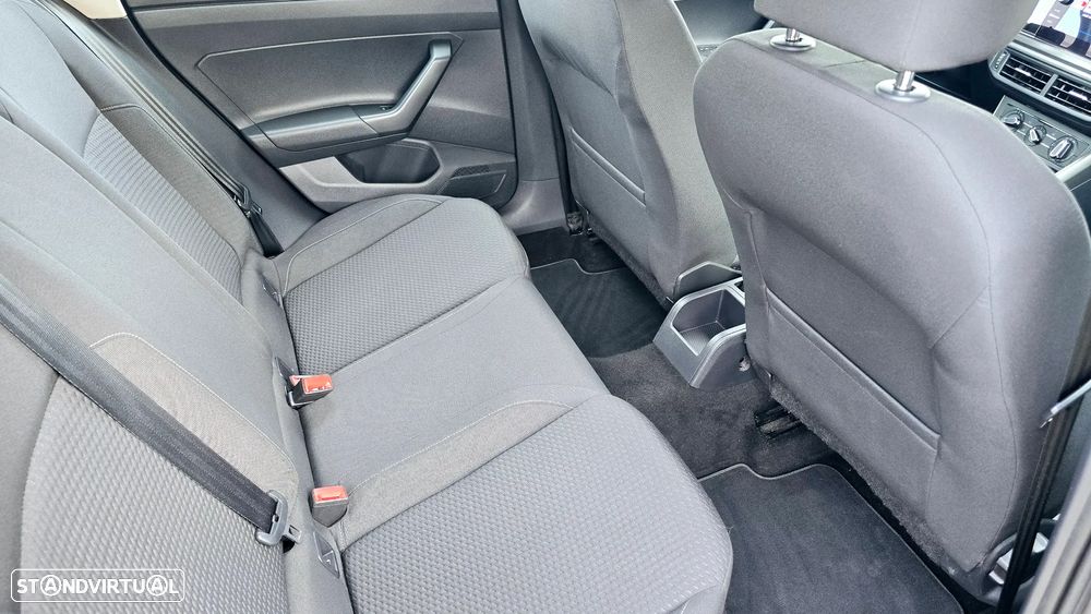 VW Polo 1.0 Trendline - 43