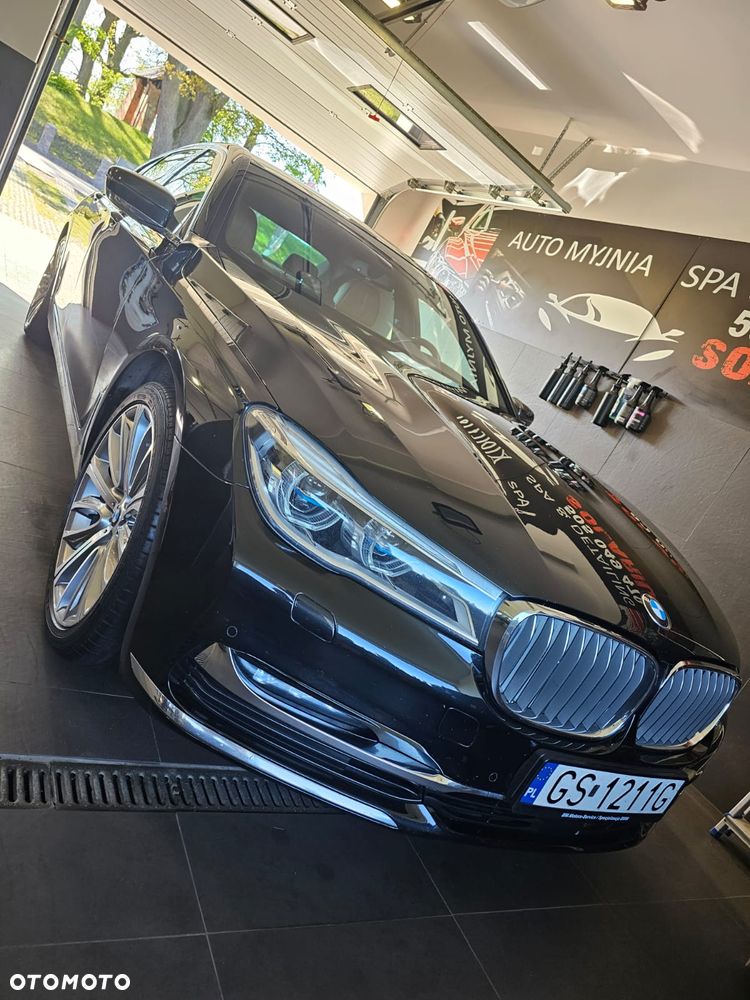BMW Seria 7 730d xDrive - 7