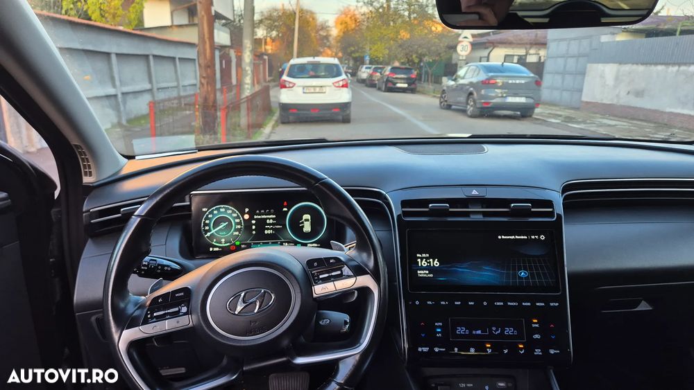 Hyundai Tucson 1.6 T-GDi Plug-in-Hybrid 4WD - 6