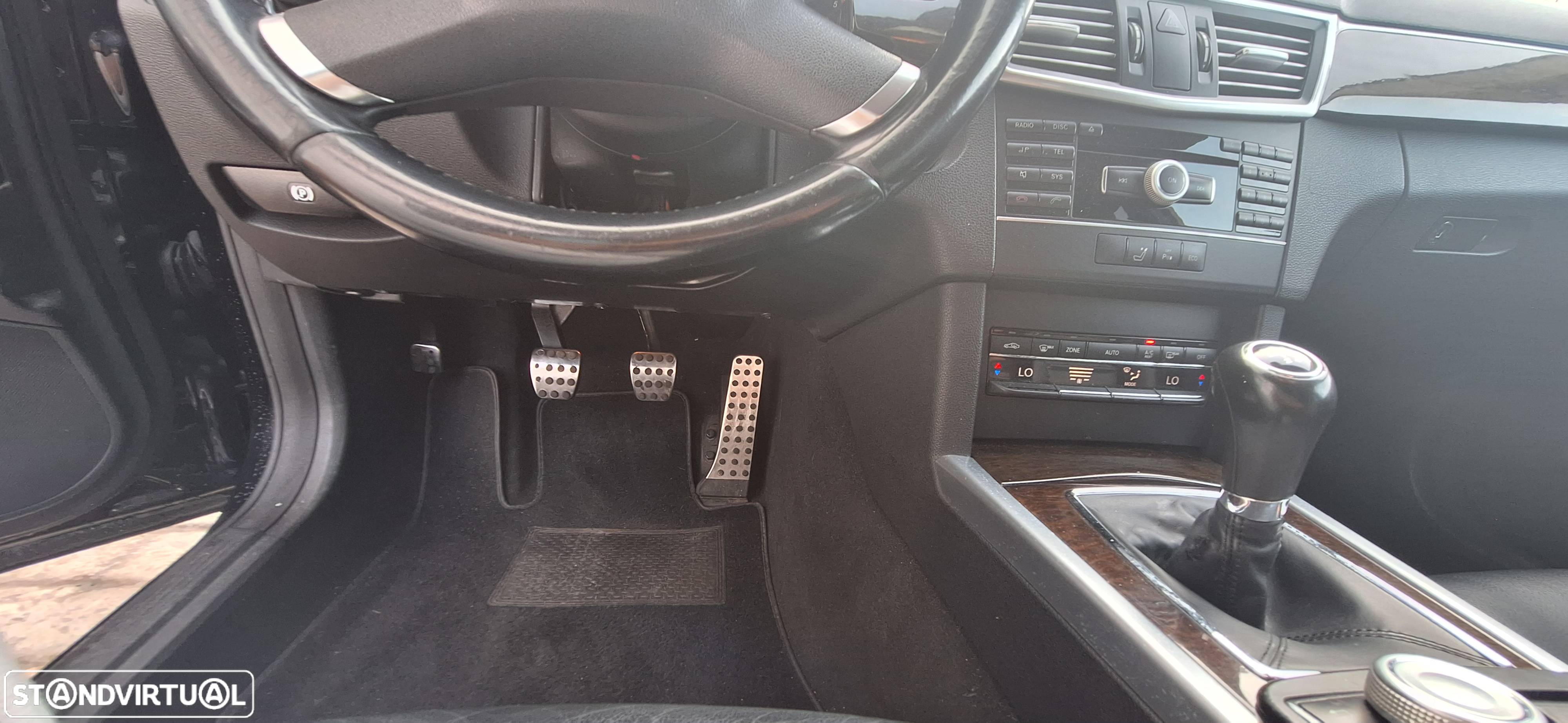 Mercedes-Benz E 200 BlueTEC Elegance - 19