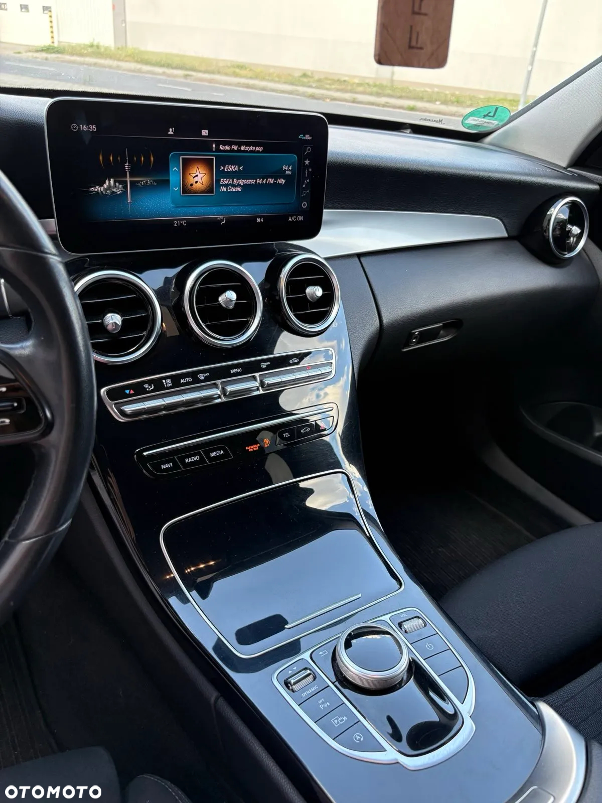 Mercedes-Benz Klasa C 180 d 9G-TRONIC - 12