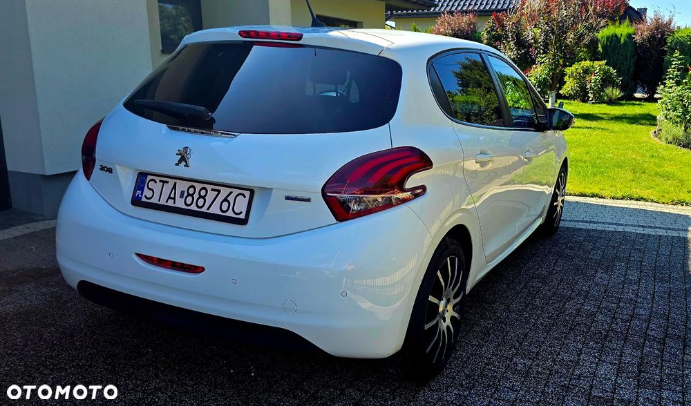 Peugeot 208 1.2 PureTech Style - 3