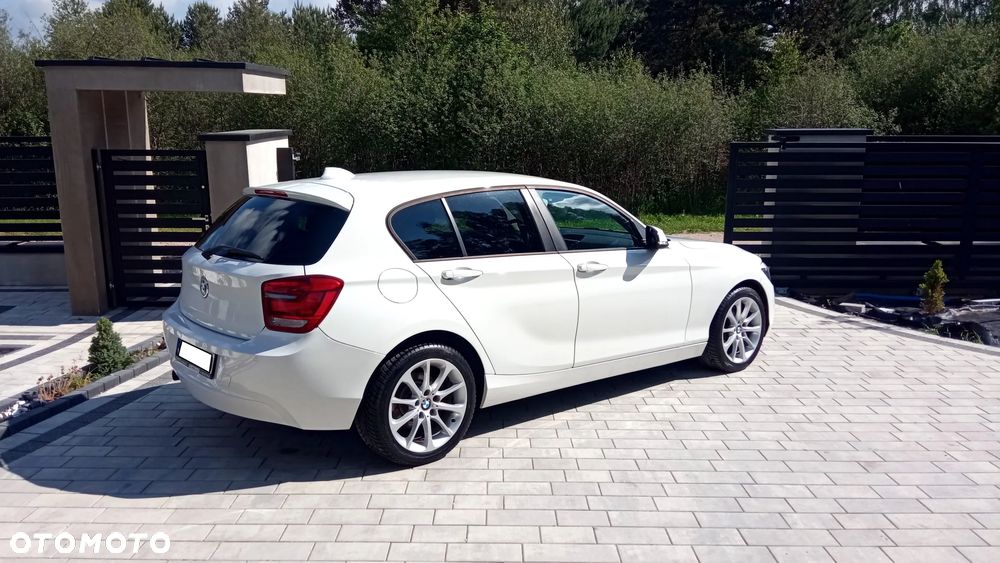 BMW Seria 1 114i - 13