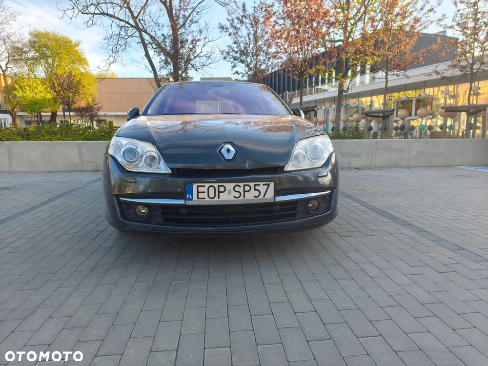 Renault Laguna 2.0 dCi Initiale - 8